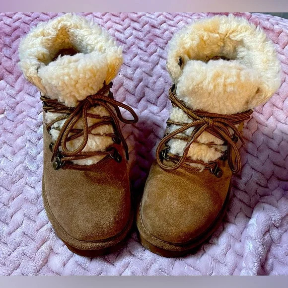 Bearpaw women’s shoes - Picture 1 of 5